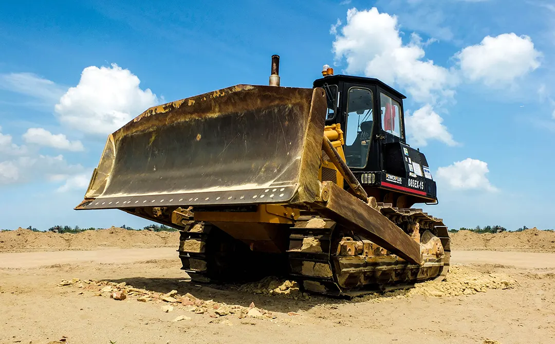 POWERPLUS D85EX-15 bulldozer working on a mining site