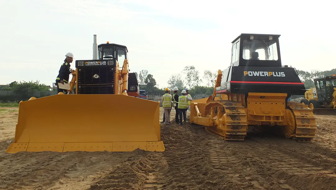 POWERPLUS D85EX-15 bulldozer during operator training on site